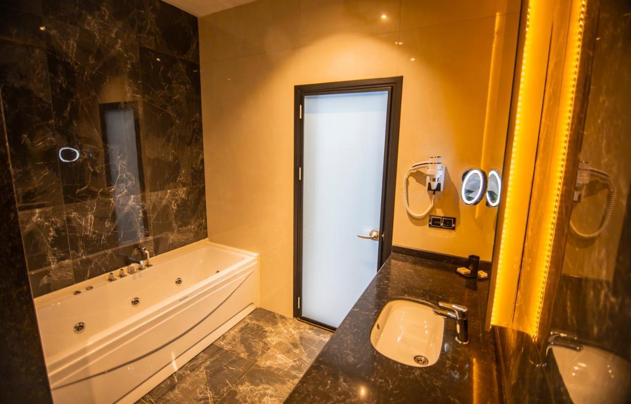 Venn Boutique Hotel Samsun Esterno foto